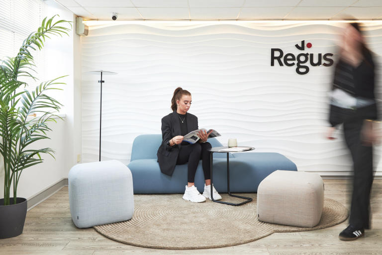 London - UB67JD \ Monthly Coworking Membership