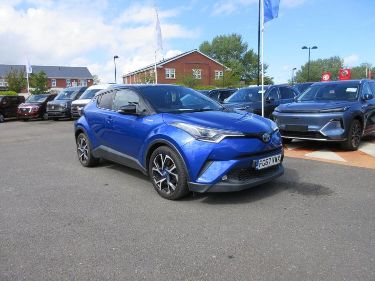 2017 Toyota C-HR 1.8 VVT-h Dynamic SUV 5dr Petrol Hybrid CVT Euro 6 (s/s) (122 ps) HATCHBACK Petr...