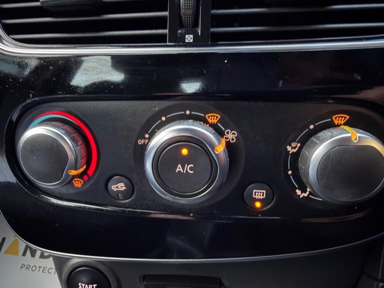 2019 Renault Clio 0.9 TCE 75 Play 5dr HATCHBACK PETROL Manual