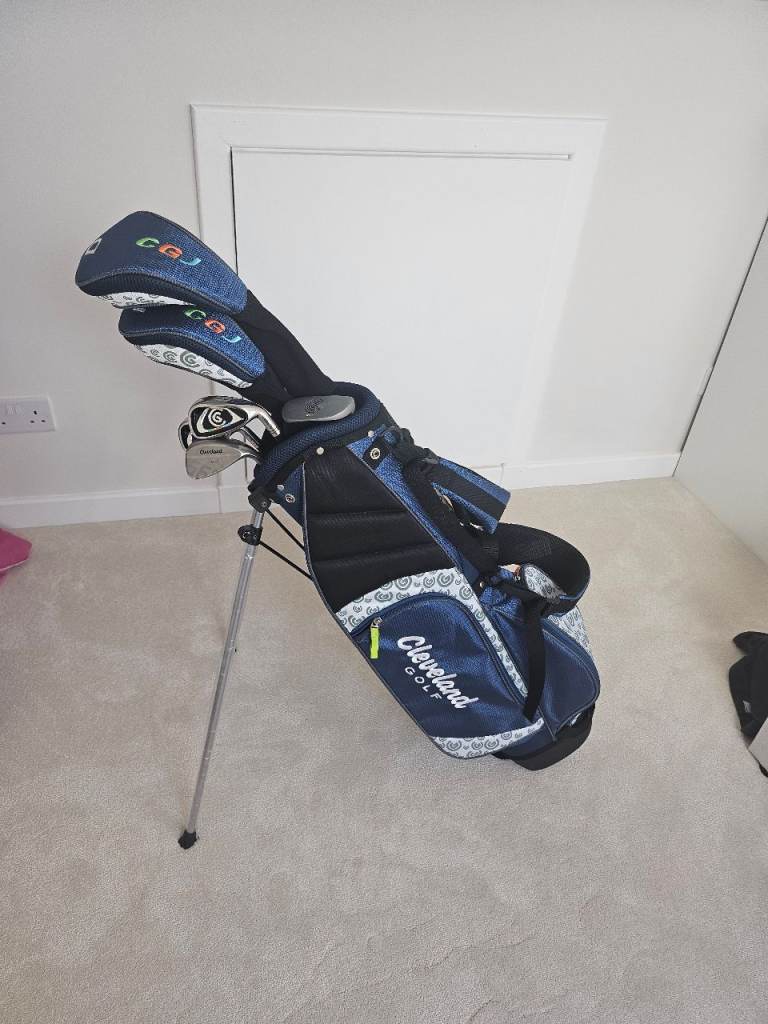 Cleveland golf set (age 10 - 12)