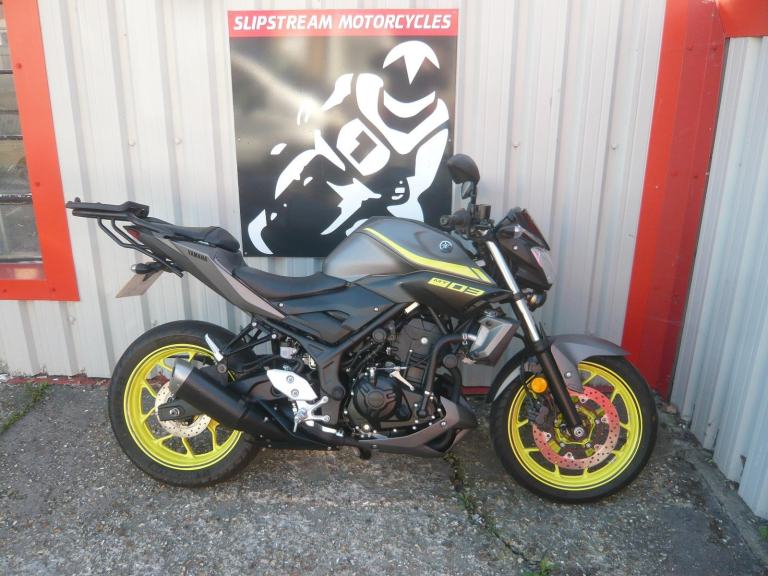 Yamaha MT 03 2018 ONLY 2K MILES FSH NAKED A2 SPORTS BIKE 07 CB GSX 700 XSR R S