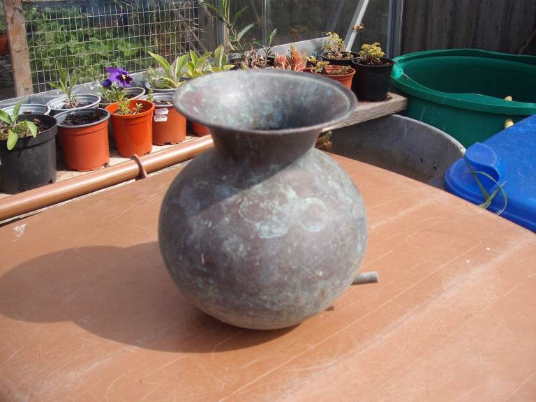 Copper vase Water Feature (good used condition)