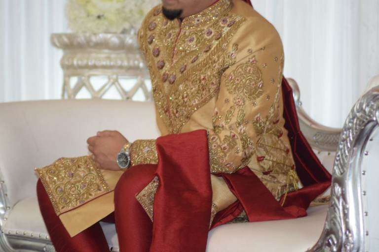 Brand New Asian Men's Wedding Sherwani Coat - M