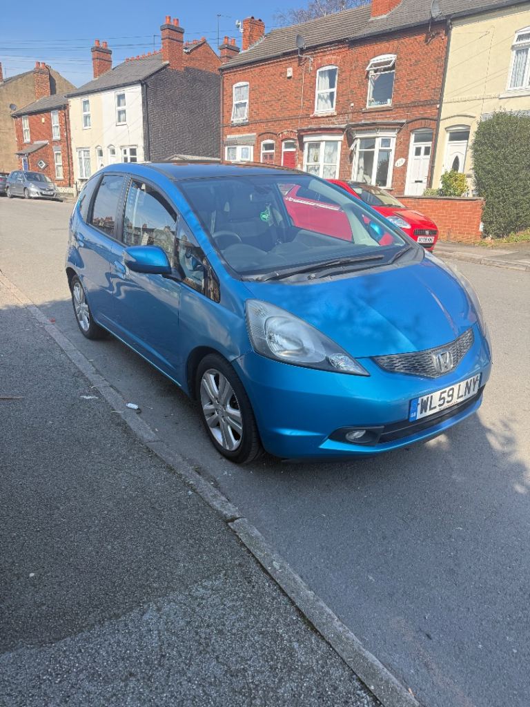 Honda Jazz 1.4 Automatic 2010 – Clean & Reliable