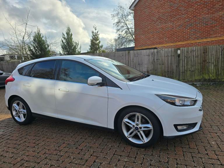 Ford, FOCUS, Hatchback, 2016 petrol, Auto, 999 (cc), 5 doors, ULEZ Compliant