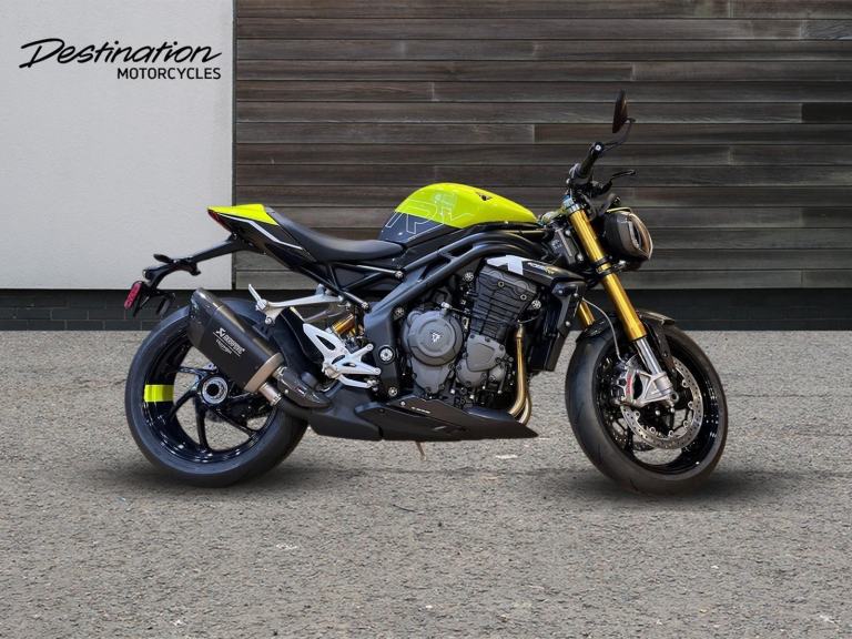 2025 Triumph Speed Triple 1200 RX Petrol yellow 6 Speed
