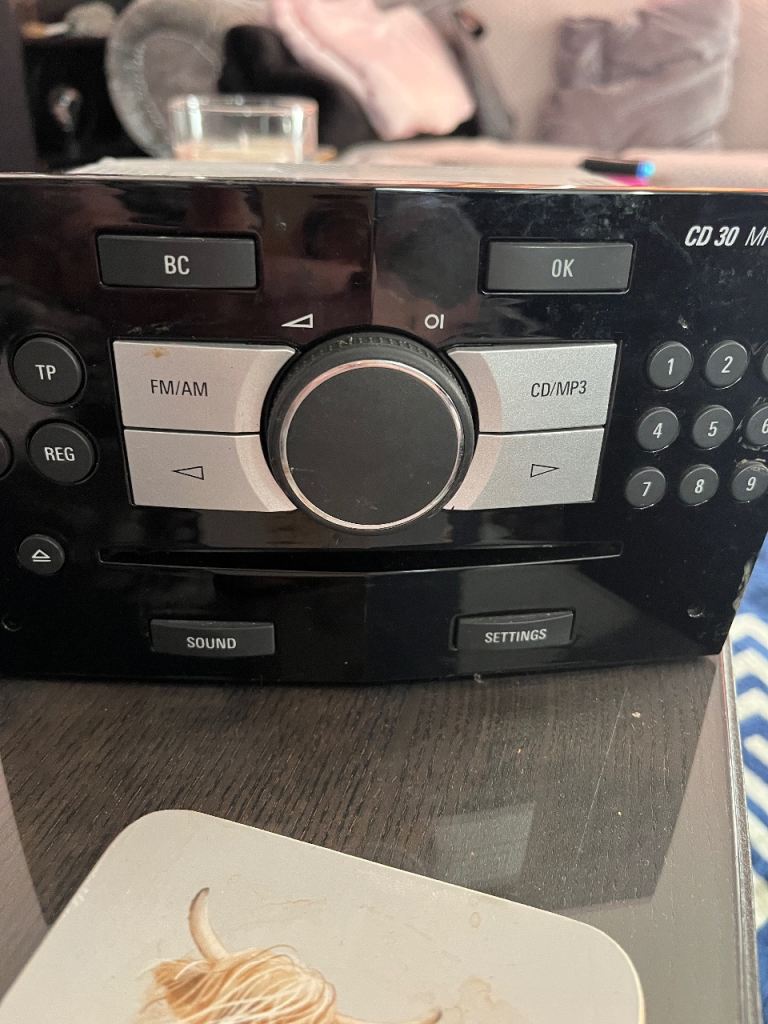 CD 40 car stereo 