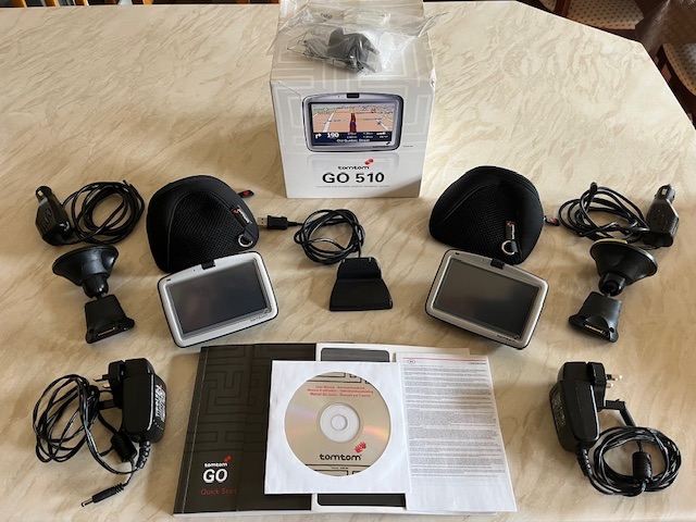 TOMTOM GO 510 PORTABLE GPS NAVIGATION SYSTEM - QUANTITY 2 - EXCELLENT CONDITION!