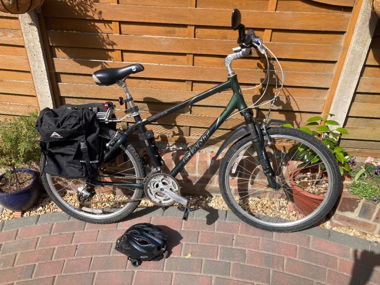 GIANT Sedona X Hybrid Bike (gents)
