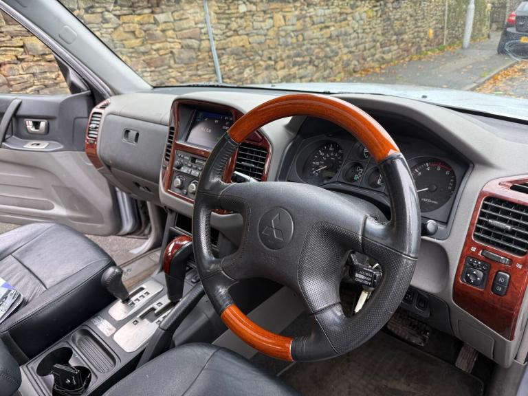 2004 Mitsubishi Shogun 3.2 DI-D Elegance 5dr Auto ESTATE Diesel Automatic