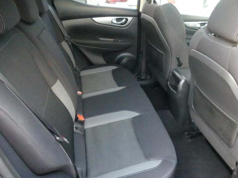 2018 Nissan Qashqai DIESEL 1.5 dCi N-Connecta SUV 5dr Diesel Manual Euro 6 (s/s) (110 ps) Manua S...