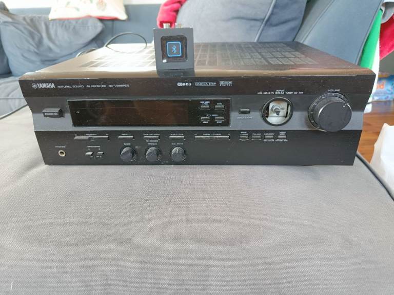 Yamaha stereo amplifier with Bluetooth 
