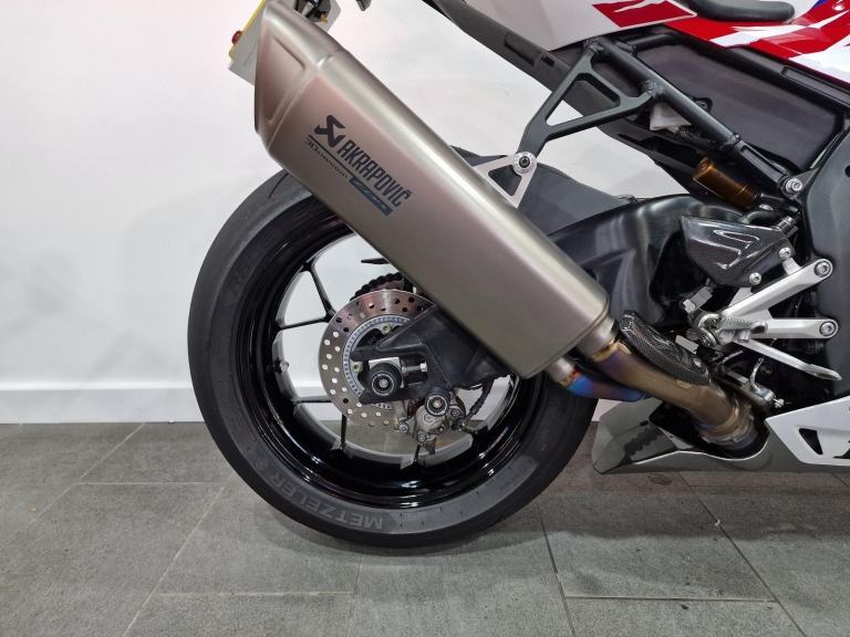 2024 Honda Fireblade CBR1000RRR SP, 30th Anniversary Edition, Warranty 06/26