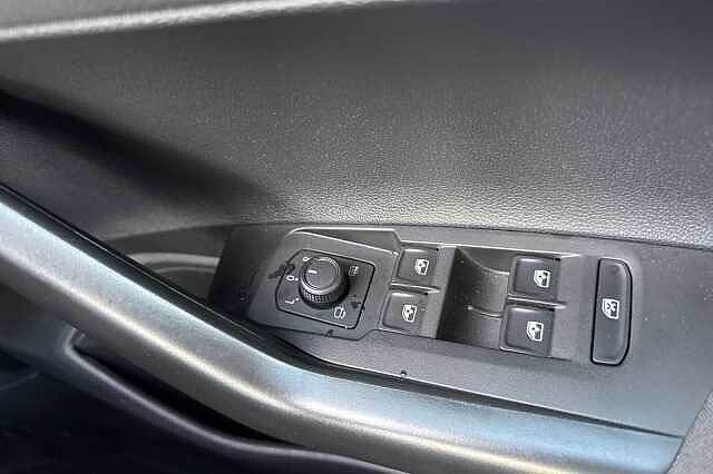 2023 Volkswagen Polo 1.0 TSI Life 5dr + FRONT AND REAR SENSORS Hatchback Petrol Manual