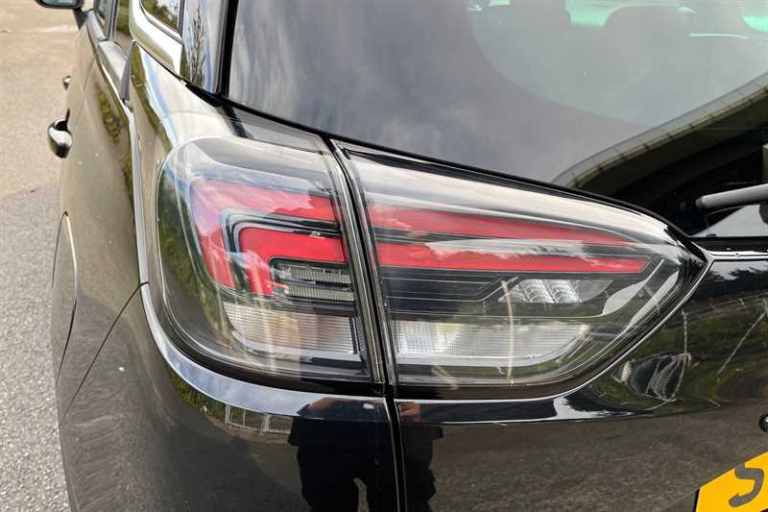 2022 Vauxhall Crossland 1.2i Turbo (130 PS) Ultimate 5 Door Petrol SUV *** 1 Owner / Full Vauxhal...