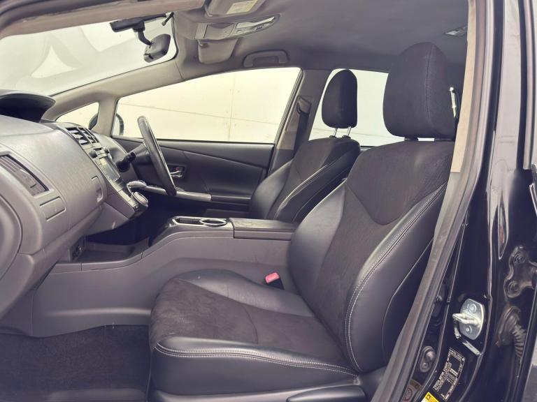 2014 Toyota Prius+ 1.8 VVT-h Icon CVT Euro 5 (s/s) 5dr MPV Petrol/Electric Hybrid Automatic