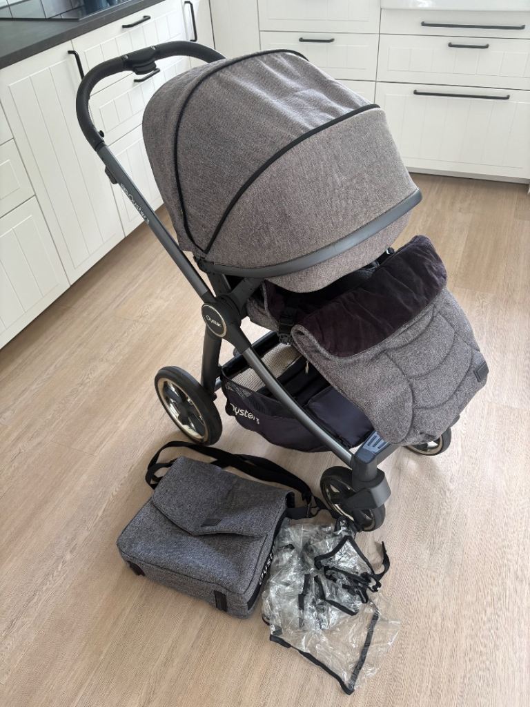 Oyster 3 Stroller Pram Travel System - Grey
