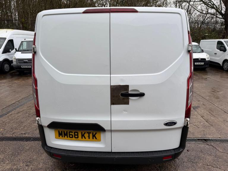 2018 Ford Transit Custom 2.0 TDCi 105ps Low Roof Van PANEL VAN DIESEL Manual