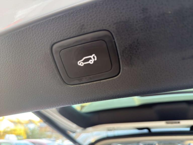 2022 MG MG HS 1.5 MG HS Exclusive Semi-Auto 5dr SUV Petrol Automatic