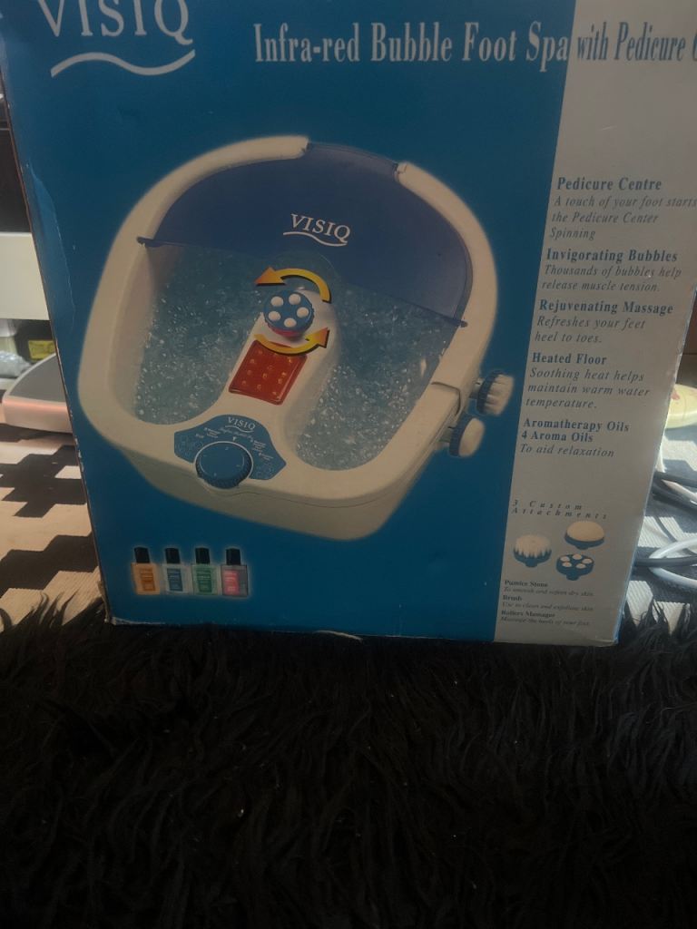 VISIQ Infra-red Bubble Foot Spa with Pedicure Centre - Brand New