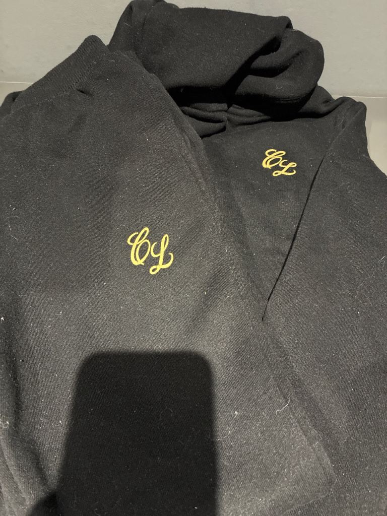 Boys 7/8years CL tracksuit