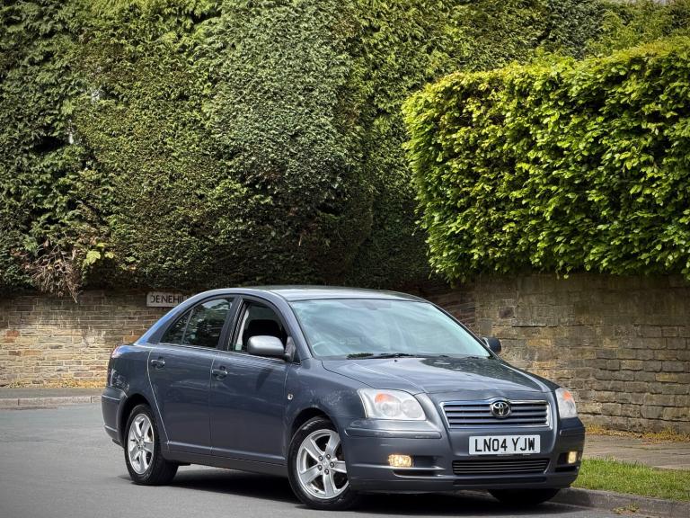 TOYOTA AVENSIS 1.8 VVT-i T3-X AUTOMATIC 5DR + VGD 15 STAMP HISTORY + 2KEY + TIDY