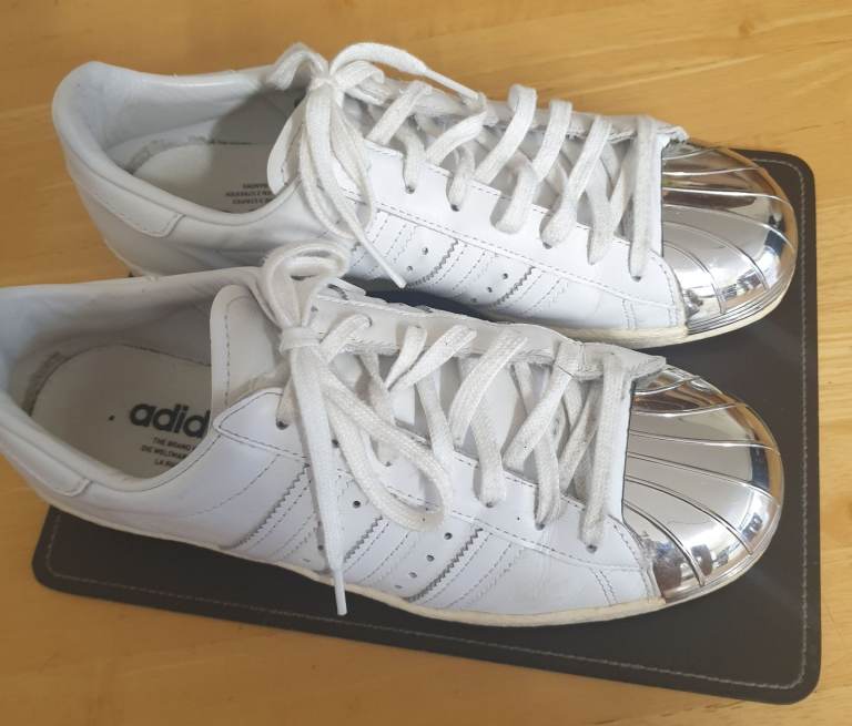 Adidas original 80's retro superstar white & gunmetal toe trainers/sneakers/shoes  size 6