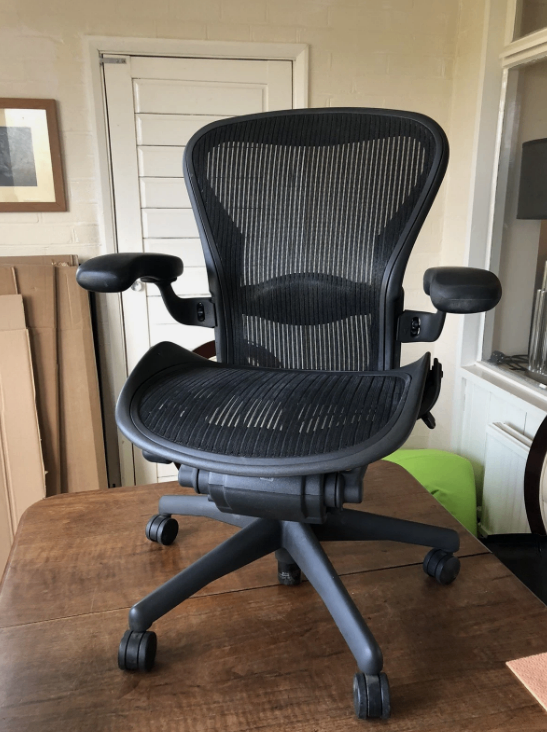 Herman Miller Aeron Office Chair – Black, Good Condition
