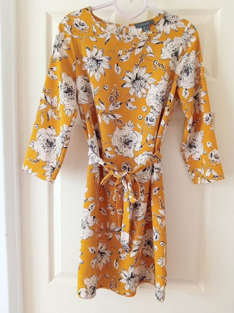 Yellow Primark dress