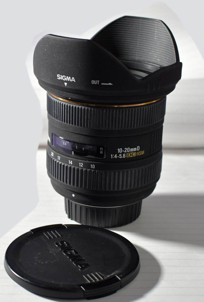 Sigma 10-20mm f/4-5.6D EX DC HSM - Nikon Fit. excellent condition.
