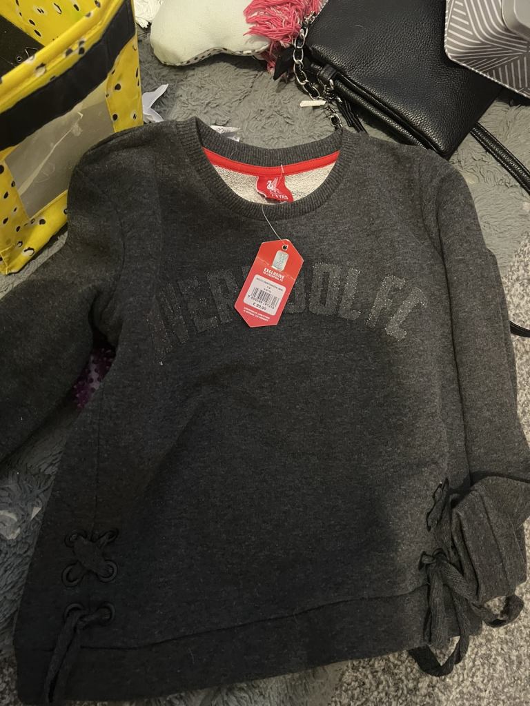 Brand new liverpool top girls size 7-8