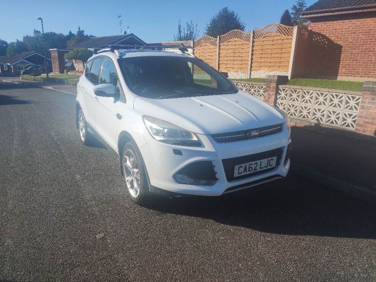 Ford, KUGA, Hatchback, 2013, Manual, 1997 (cc), 5 doors
