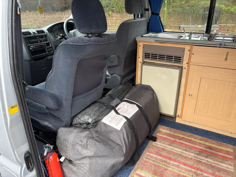 Toyota Hiace Campervan Motorhome Day Van Pop Top 2.5 Diesel 2004 