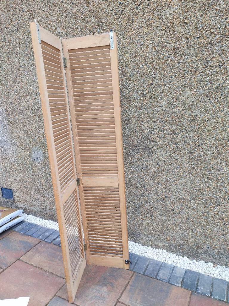 Shutter Effect Bi-Folding Wardrobe Door