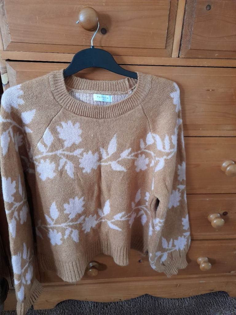 Womens jumper 