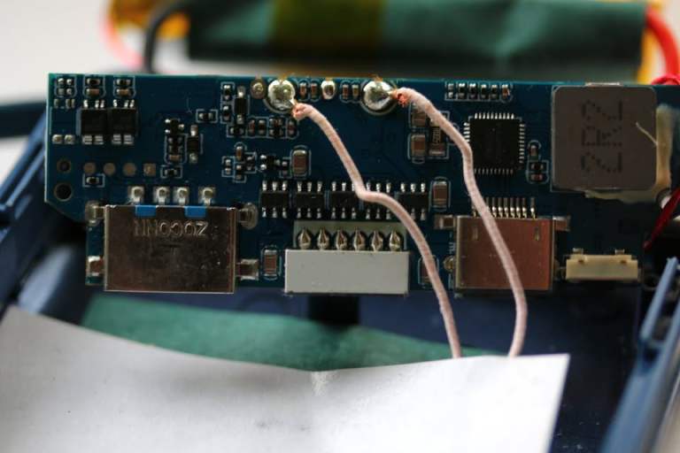 Canon EF-S 60mm f/2.8 USM Macro Lens – Sharp, Compact, Good Condition