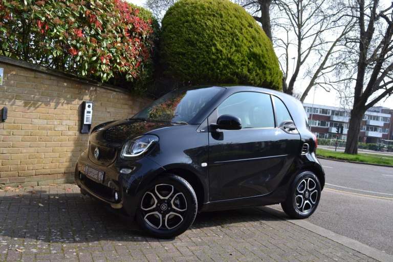 2017 smart fortwo 0.9T Prime (Premium Plus) Twinamic Euro 6 (s/s) 2dr COUPE Petrol Automatic