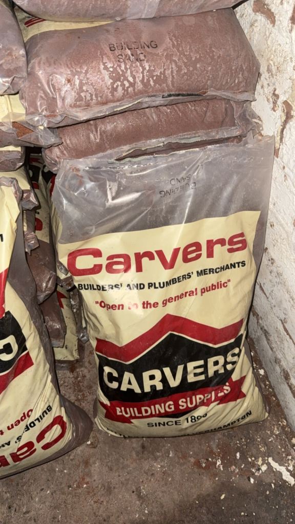 Half Ton of Building Sand (25kg bags)