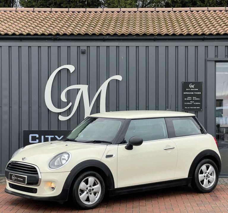 2016 MINI Hatch 1.5 One D 3dr Hatchback Diesel Manual