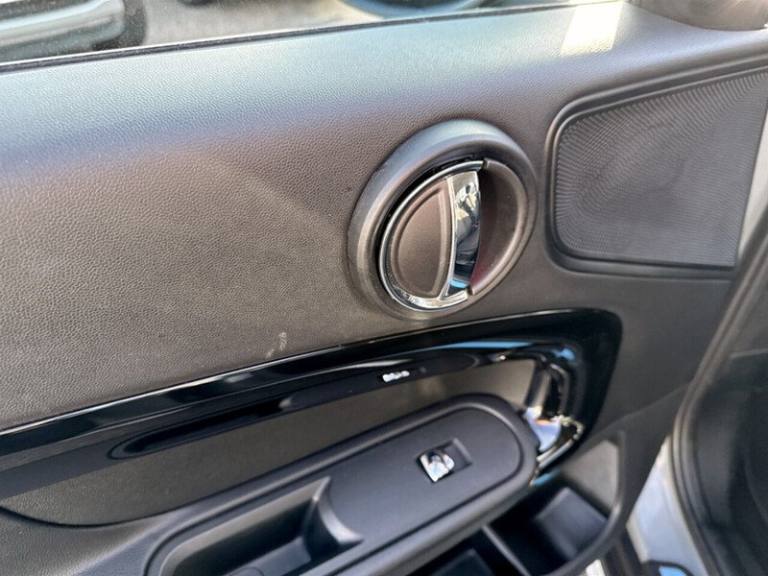 2022 MINI Countryman 1.5 Cooper S E Classic ALL4 PHEV 5dr Auto HATCHBACK PETROL/ELECTRIC Automatic