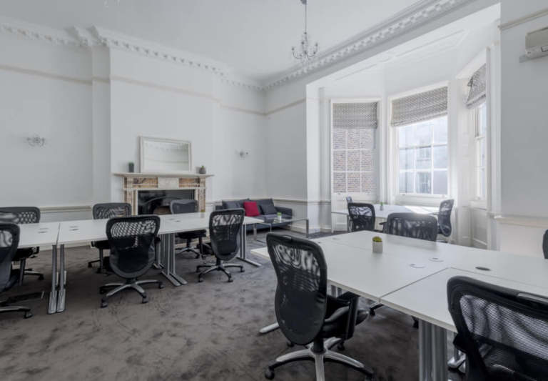 *Holborn* Furnished Private Offices: 6 to 50 desks | Serviced Office to Rent in WC1