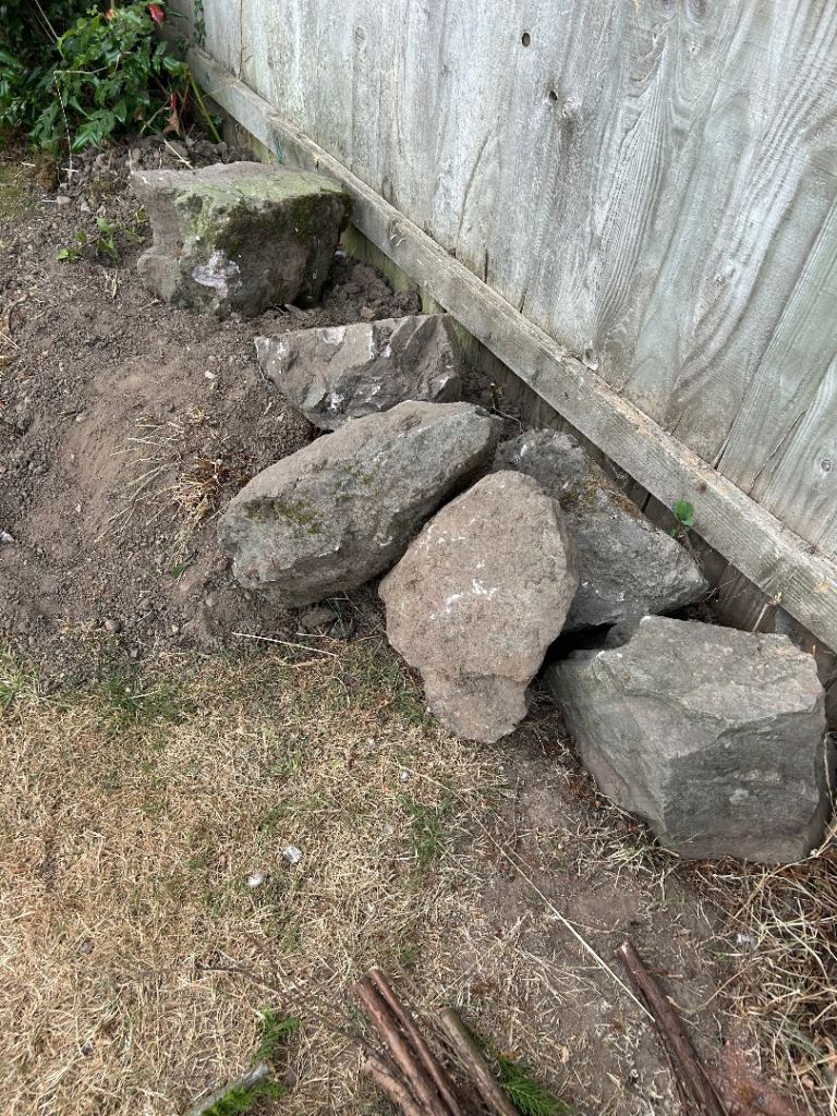 Approx 20 Rockery stones free for collection 