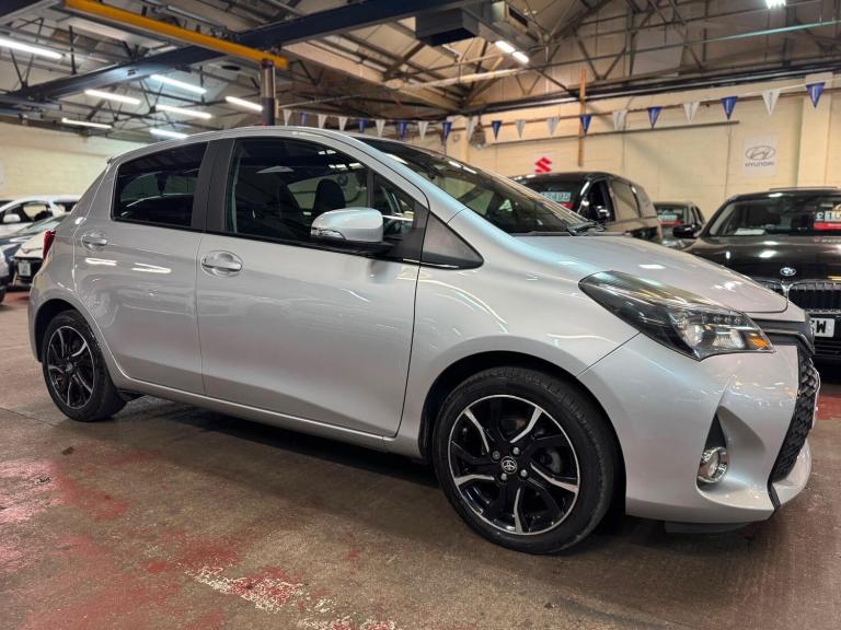 Toyota Yaris 1.33 Dual VVT-i Sport Euro 5 5dr Euro 5 Petrol Manual