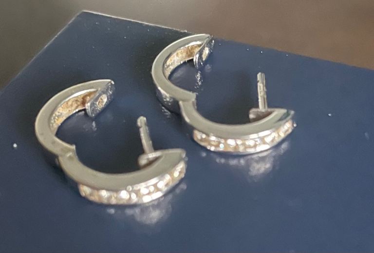 Walker and Hall 9ct white gold hoop earrings 
