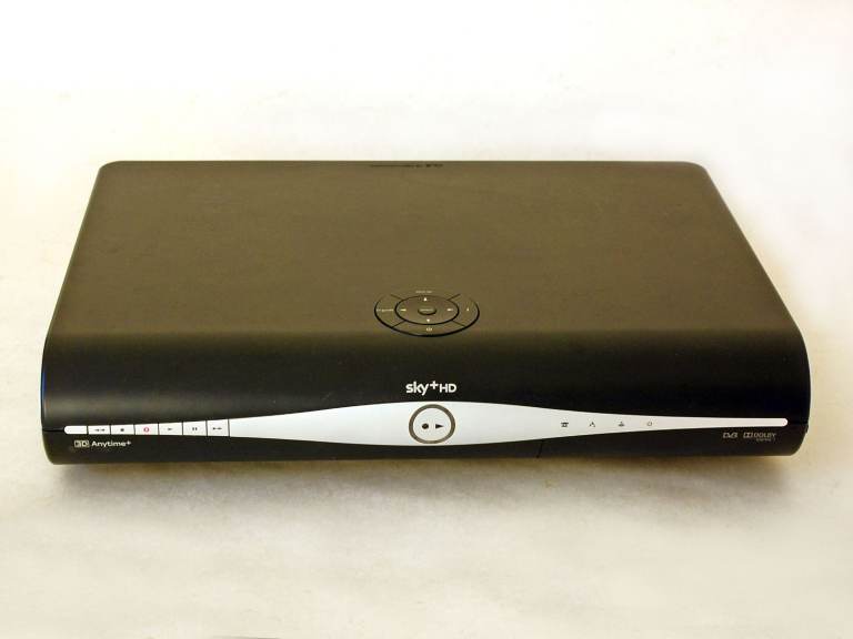 Sky Q1TB TV box