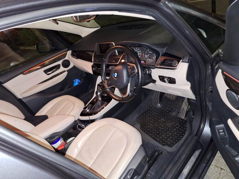 BMW, 216d SERIES, Hatchback, 2016, Semi-Auto, 1496 (cc), 5 doors