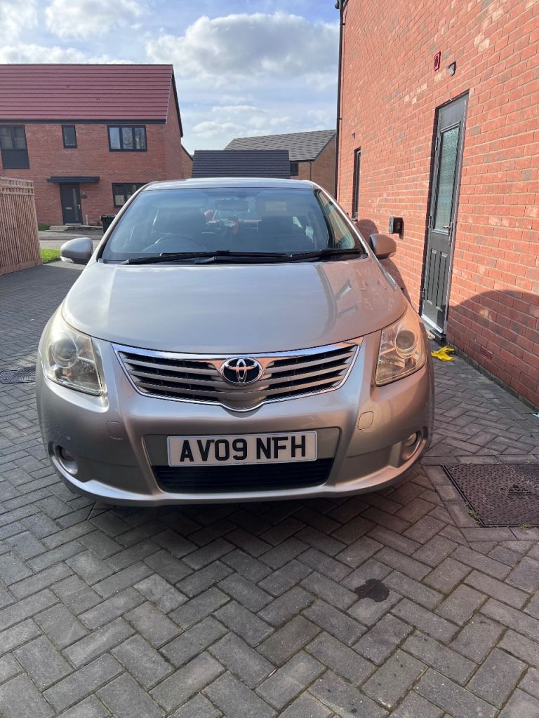Toyota, AVENSIS, Saloon, 2009, Semi-Auto, 1798 (cc), 4 doors