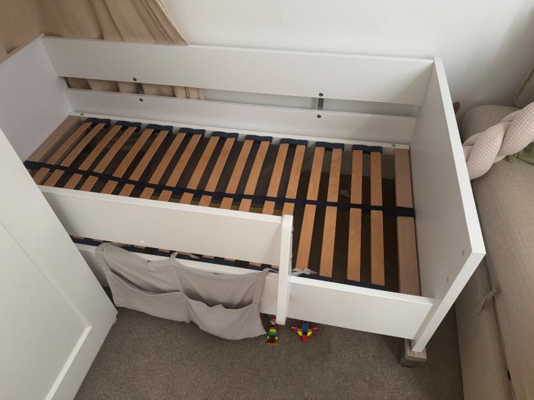 PAIDI Convertible Baby Cot / Toddler Bed – PK2437 & PK2438 – London Pickup