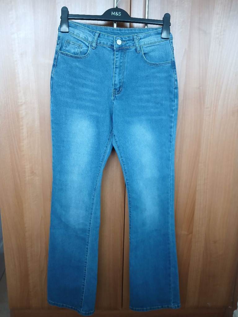 Women's jeans BRAND NEW 