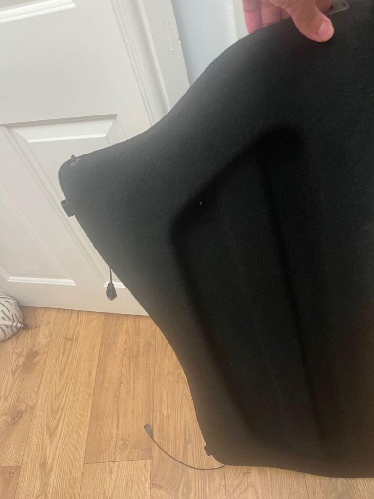 Renault Clio iconic mark 5 (2019) parcel Shelf 